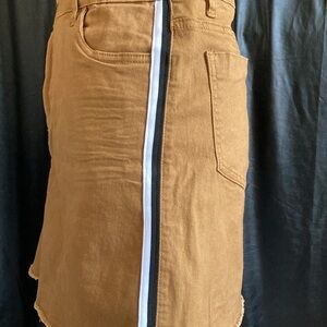 American Bazi Tan Tuxedo Stripe Skirt -Size 2x